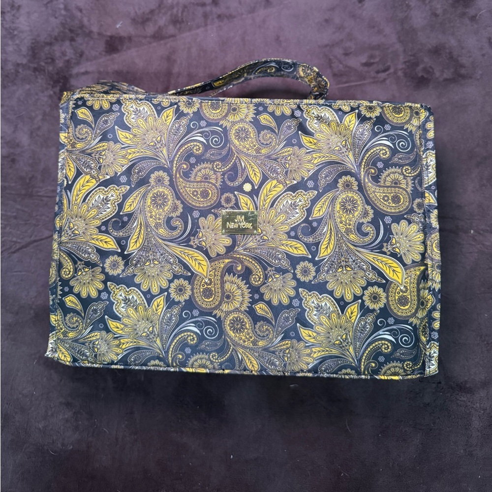 JM New York Cosmetic Bag for Toiletries / Makeup